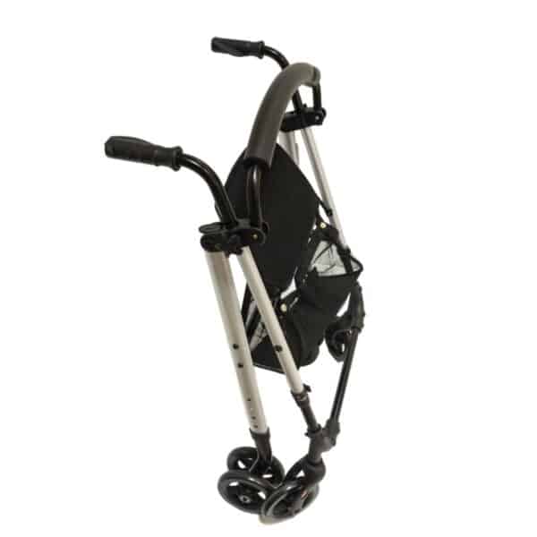 Moderne Push-down Rollator sammenfoldet